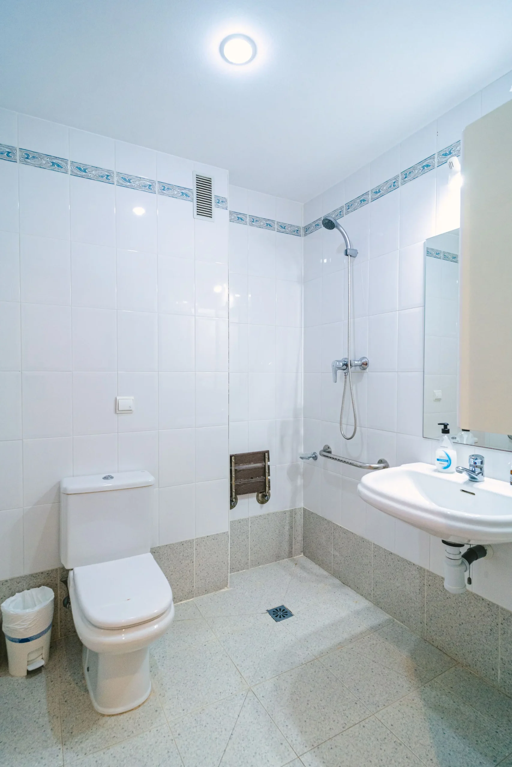 Baño - Residencia Ntra Sra del Valle