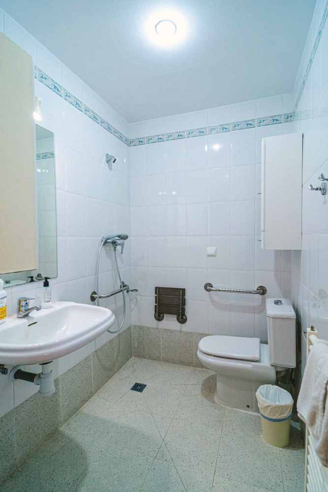 Baño Dormitorio 1 - Residencia Ntra Sra del Valle